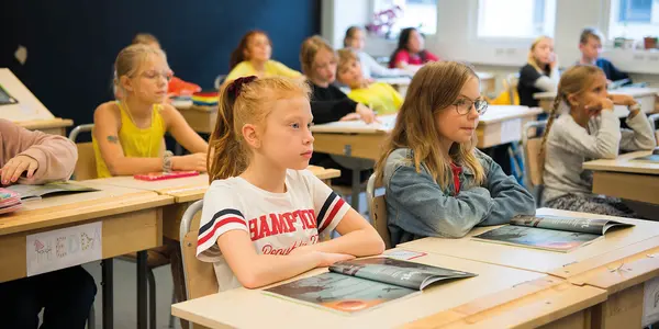 Elever i klassrum